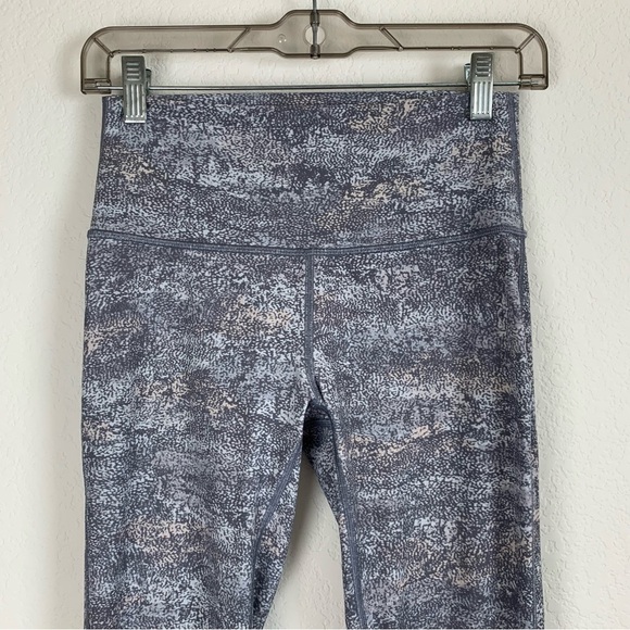 Lululemon womens wunder under high rise tight luxtreme leggings - Picture 3 of 9